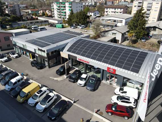 stabile  commerciale impianto fotovoltaico