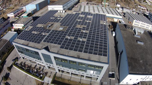 stabile  commerciale impianto fotovoltaico