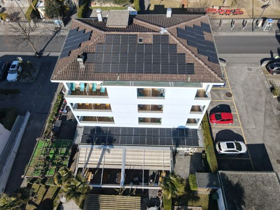 stabile  commerciale impianto fotovoltaico